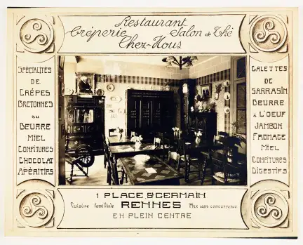« Spécialités de Crêpes Bretonnes / au / Beurre / Miel / Confitures / Chocolat / Restaurant crêperie salon de thé Chez Nous / Galettes / de / Sarrasin / Beurre/ à l’œuf / Jambon/ Fromage / Miel / Confitures »