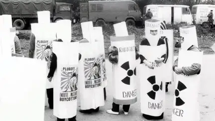 Plogoff mardi-gras 19 février 1980