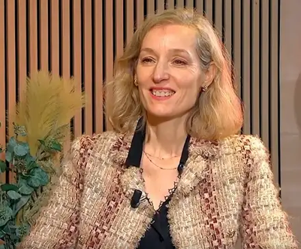 Corine Pelluchon sur le plateau de TVR